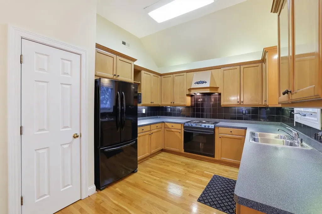 1205 Trumpeter Row Lexington KY 40502