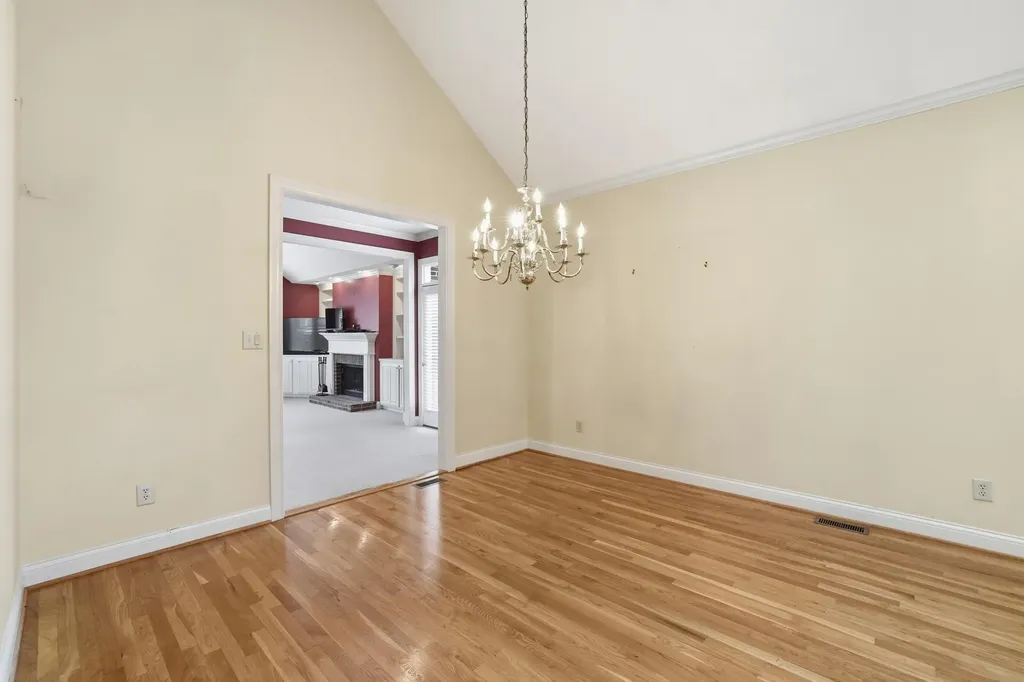 1205 Trumpeter Row Lexington KY 40502
