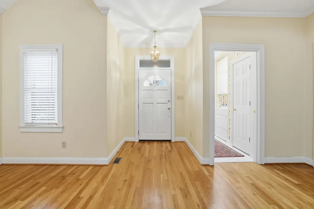 1205 Trumpeter Row Lexington KY 40502