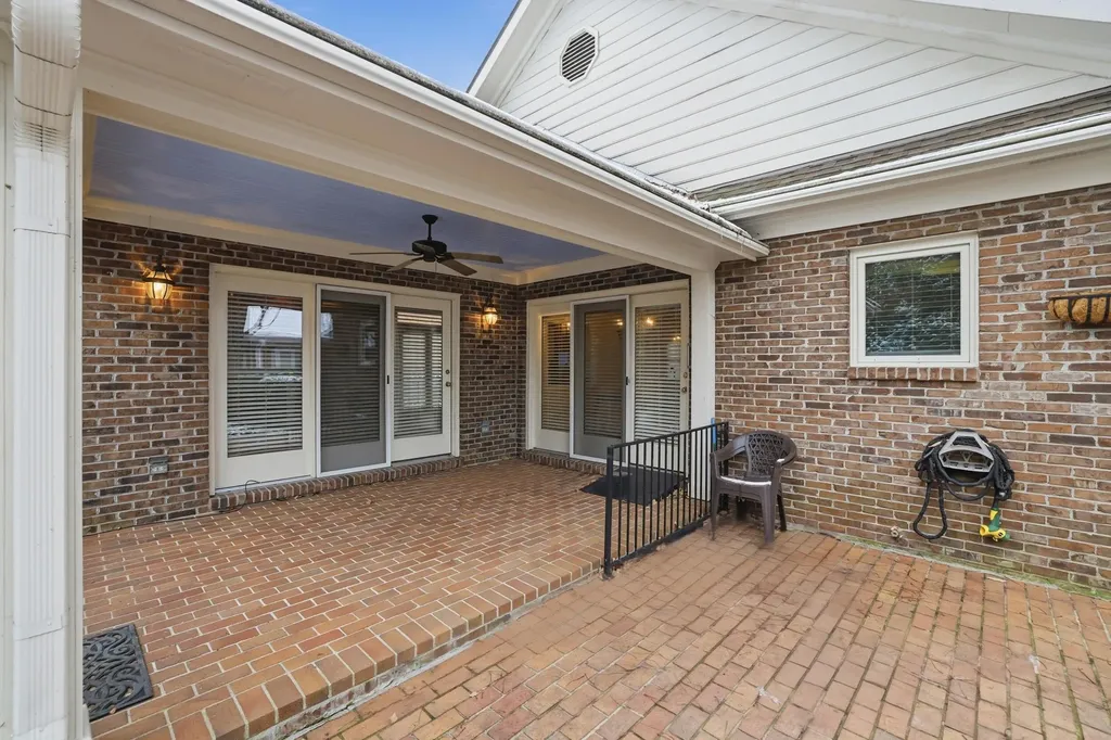 1205 Trumpeter Row Lexington KY 40502