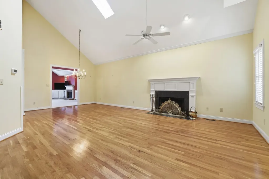 1205 Trumpeter Row Lexington KY 40502