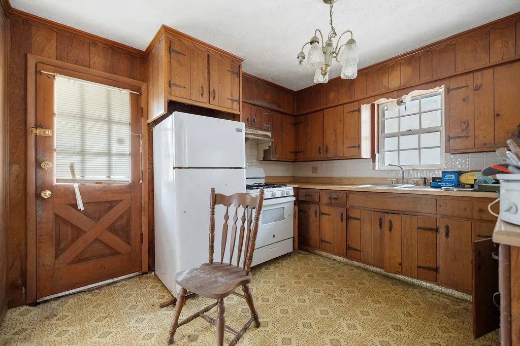 1474 Cow Creek Road Stanton KY 40380