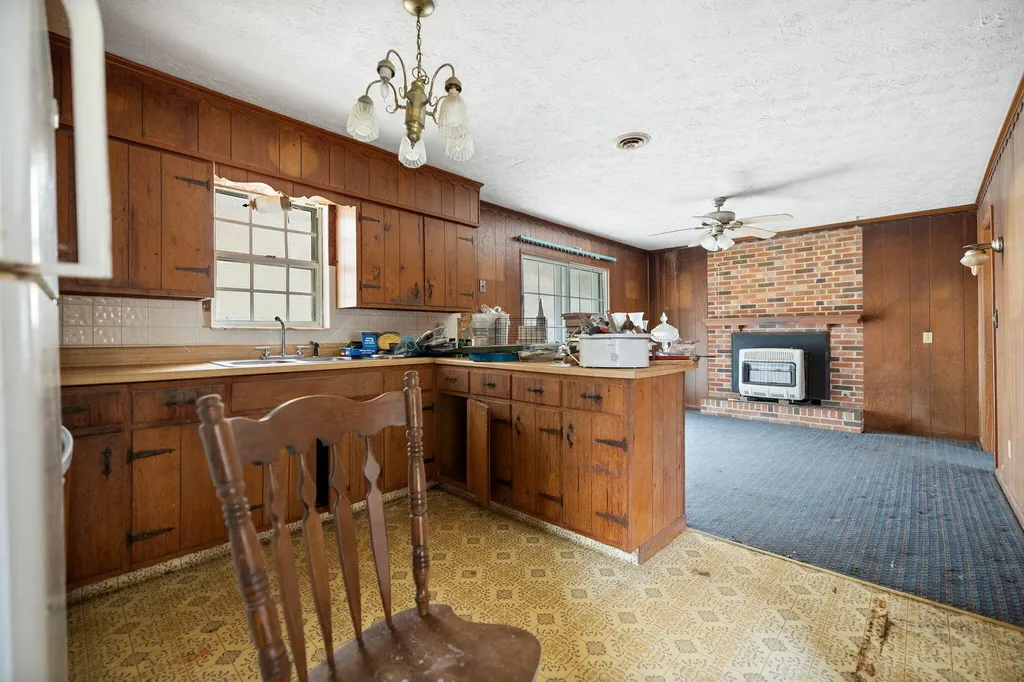 1474 Cow Creek Road Stanton KY 40380