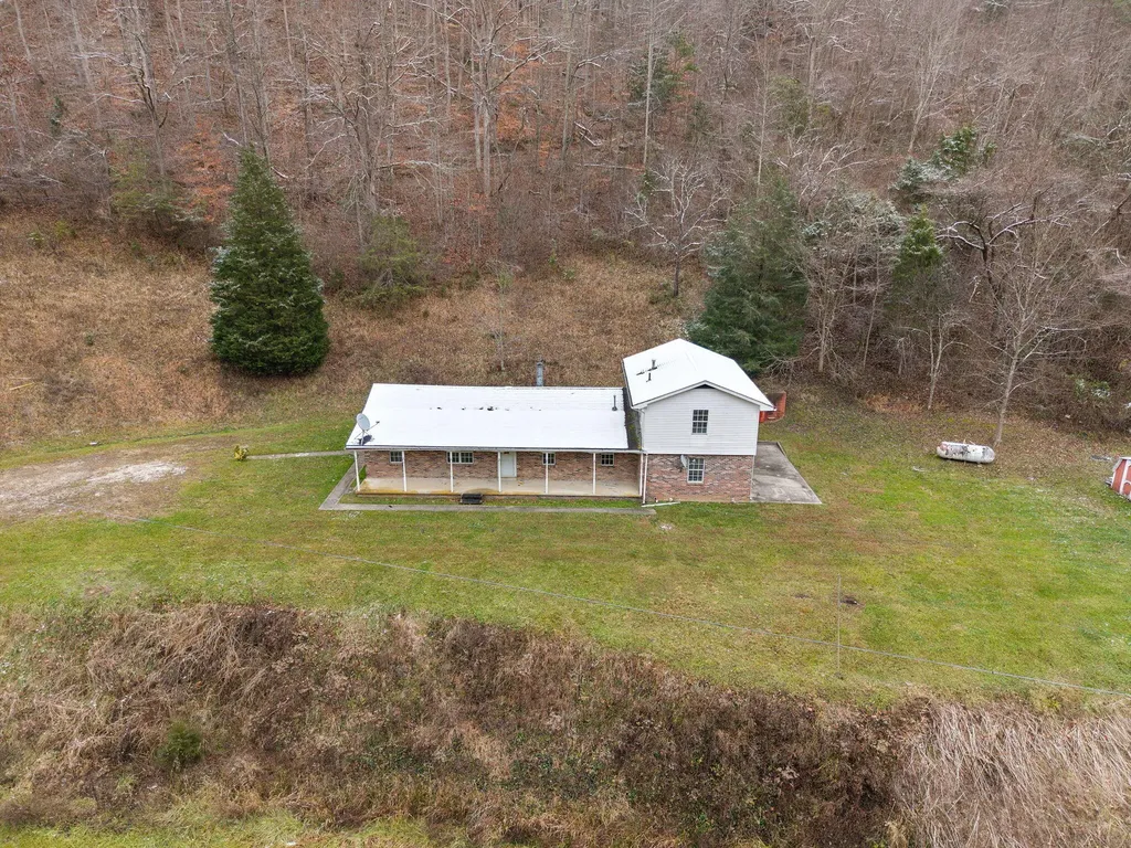 1474 Cow Creek Road Stanton KY 40380