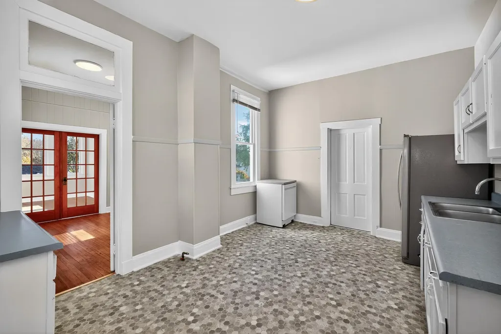 217 S Highland Street Winchester KY 40391