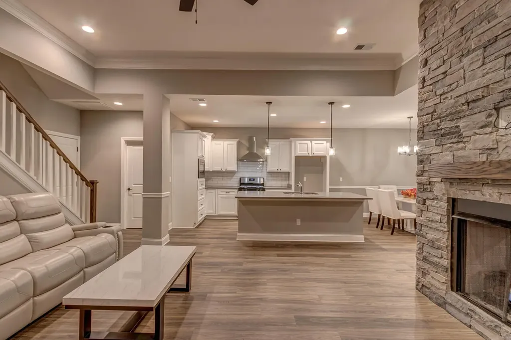 125 White Pine Court Frankfort KY 40601