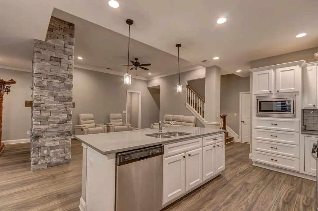 125 White Pine Court Frankfort KY 40601