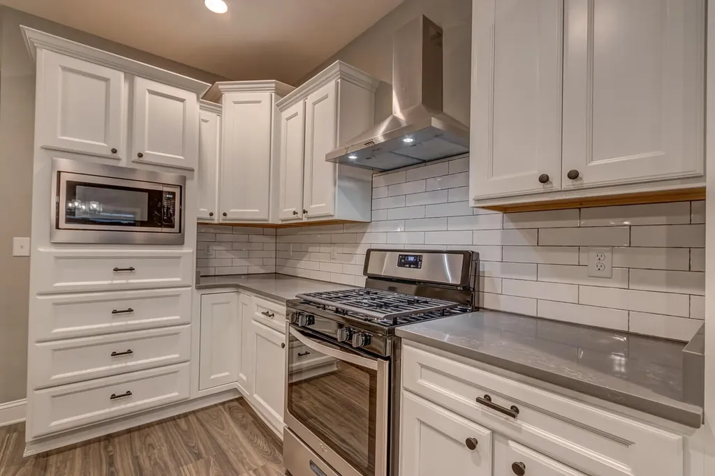 125 White Pine Court Frankfort KY 40601
