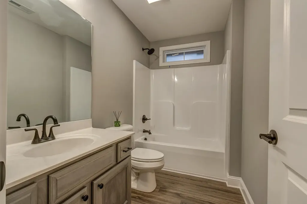 125 White Pine Court Frankfort KY 40601