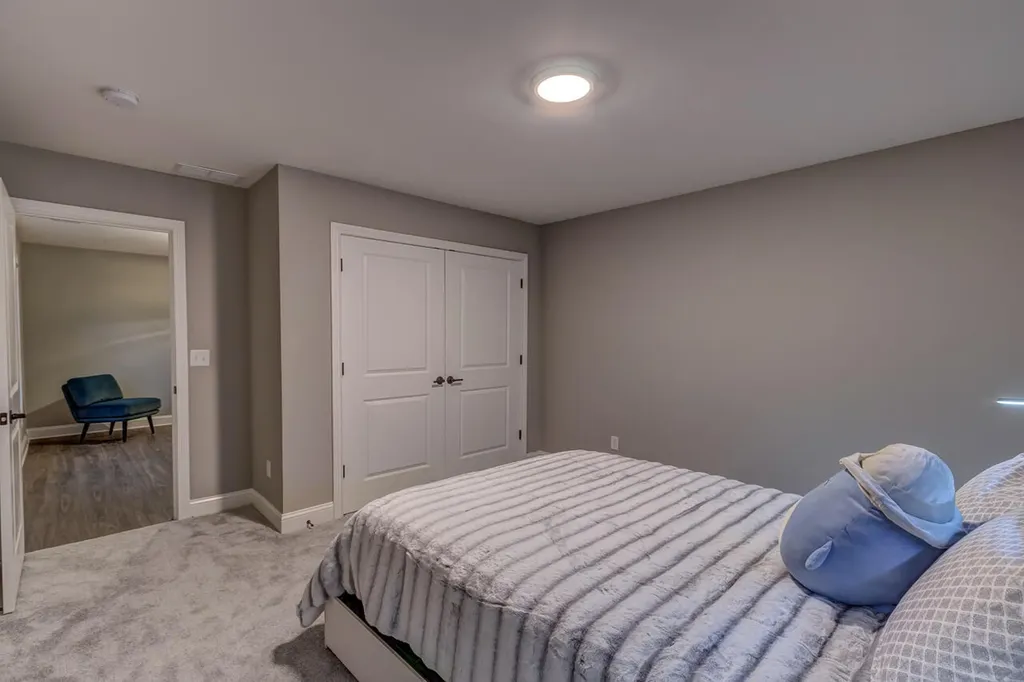125 White Pine Court Frankfort KY 40601