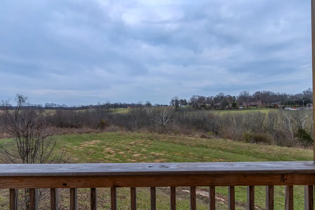 125 White Pine Court Frankfort KY 40601