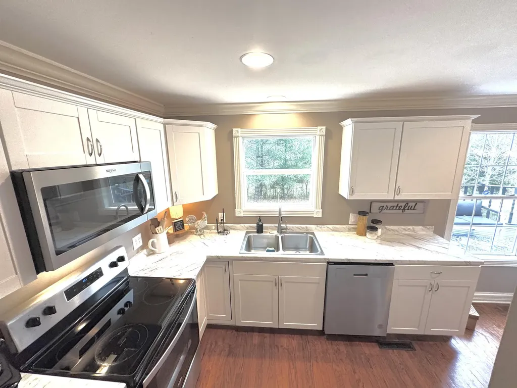 266 Byble Road London KY 40744