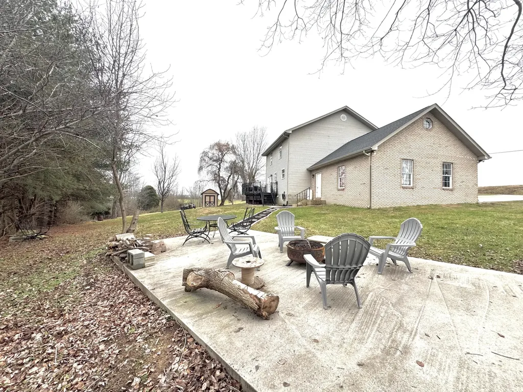 266 Byble Road London KY 40744