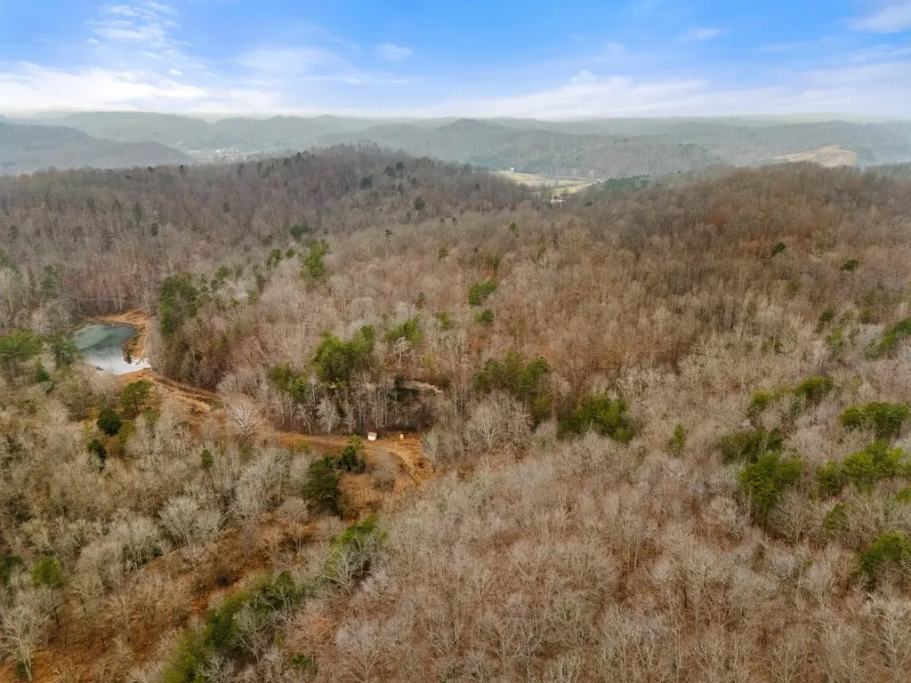 111 Baker Creek Road Manchester KY 40962