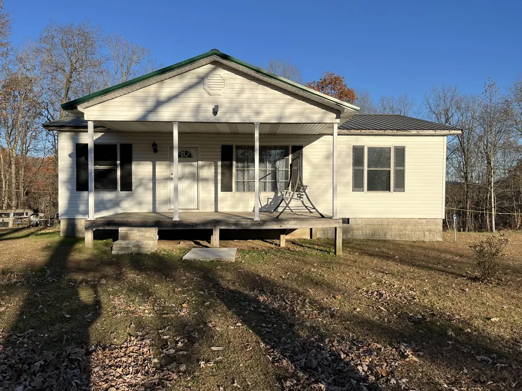 5320 Lower Cane Creek Road Stanton KY 40380
