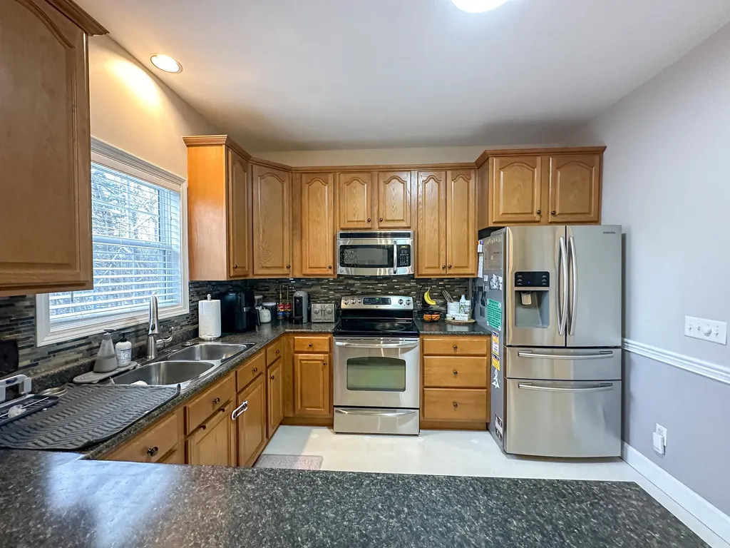 105 Hidden Creek Lane Mt Vernon KY 40456