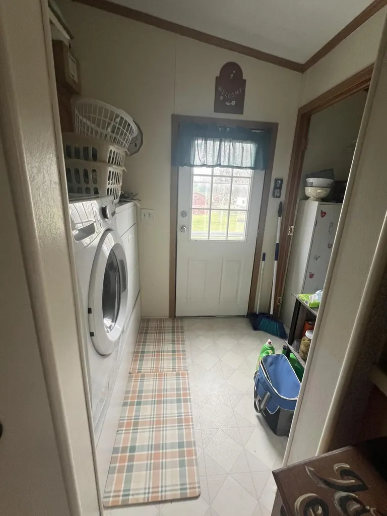 704 Cardwell Road Harrodsburg KY 40330