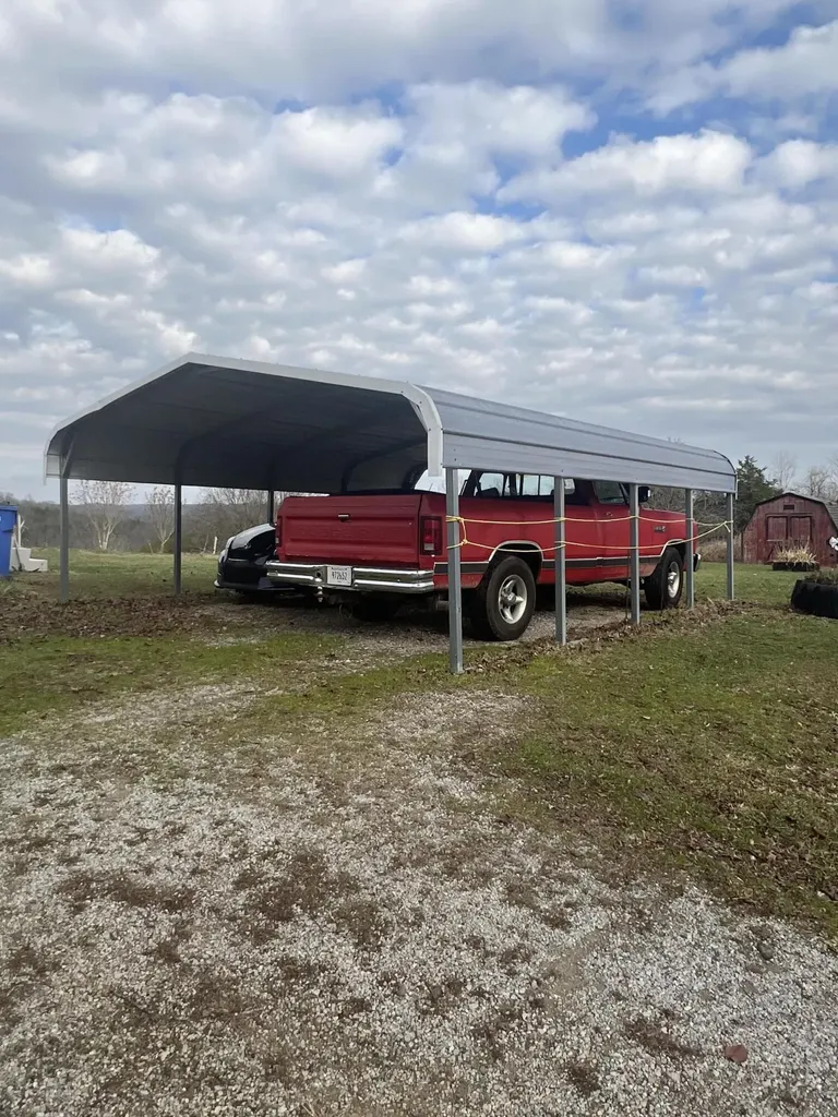 704 Cardwell Road Harrodsburg KY 40330