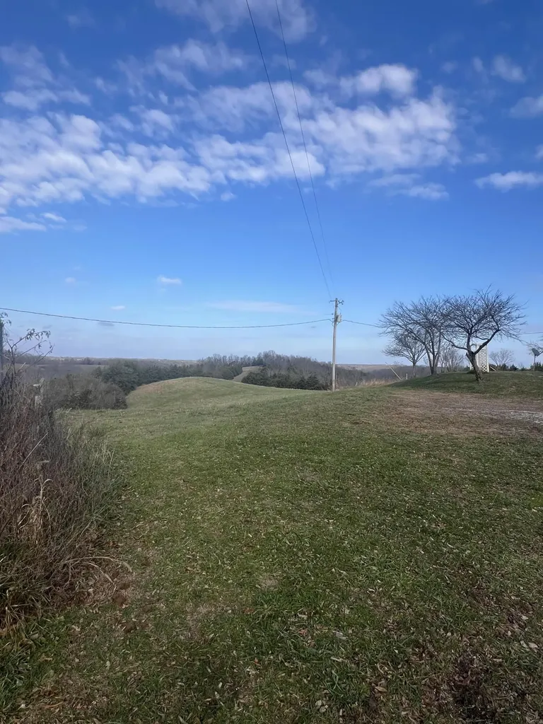 704 Cardwell Road Harrodsburg KY 40330