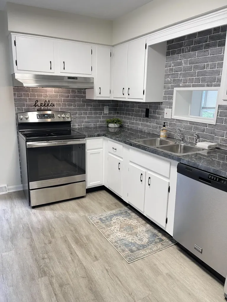 1276 Nice Drive Lexington KY 40504