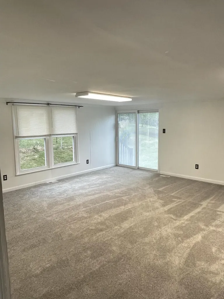 1276 Nice Drive Lexington KY 40504