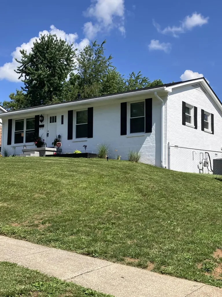 1276 Nice Drive Lexington KY 40504
