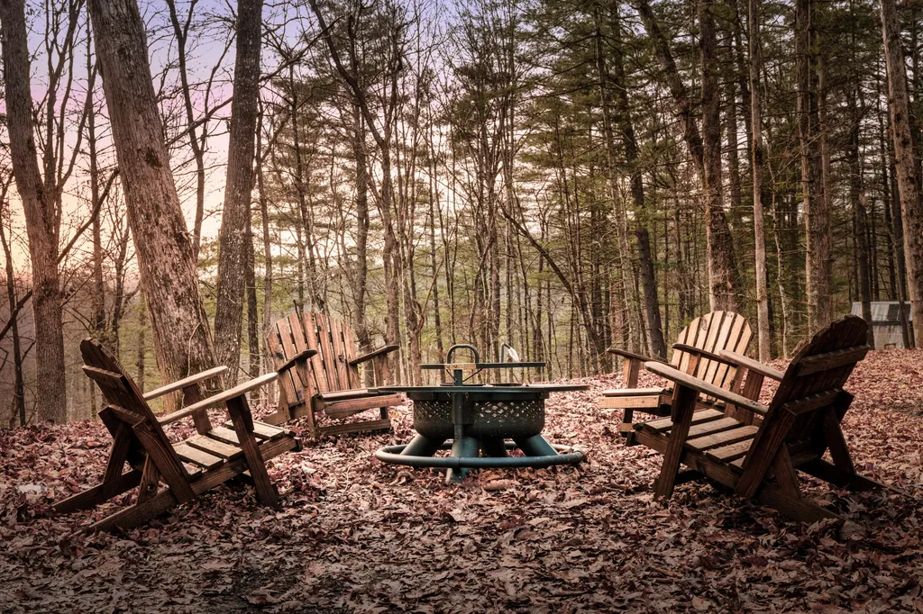 280 Pine Forest Park Road Campton KY 41301