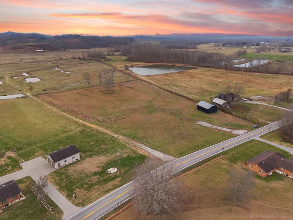 9999 E Laurel Road London KY 40741