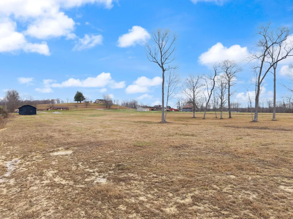 9999 E Laurel Road London KY 40741