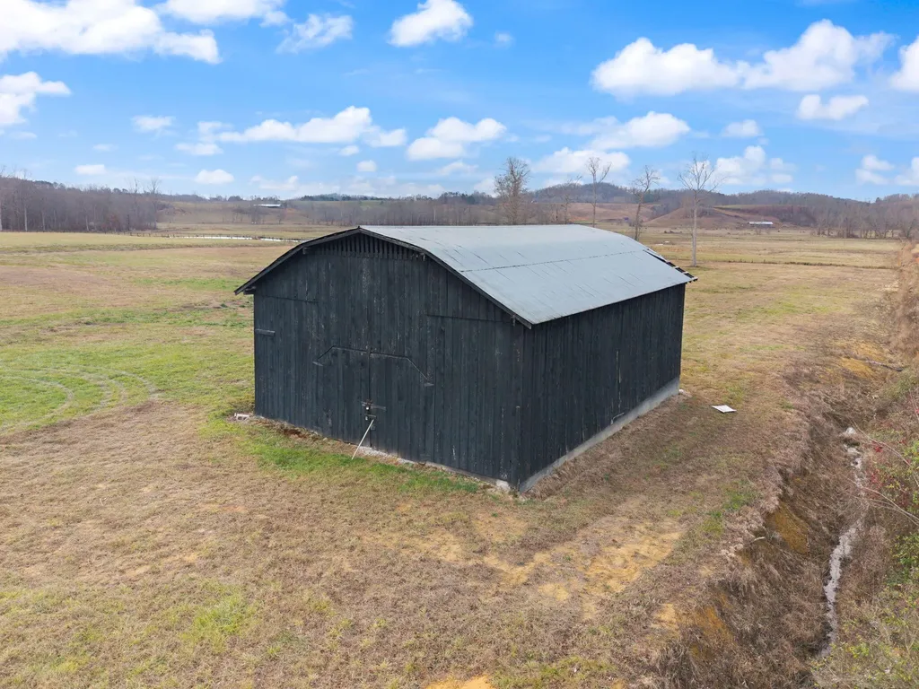 9999 E Laurel Road London KY 40741