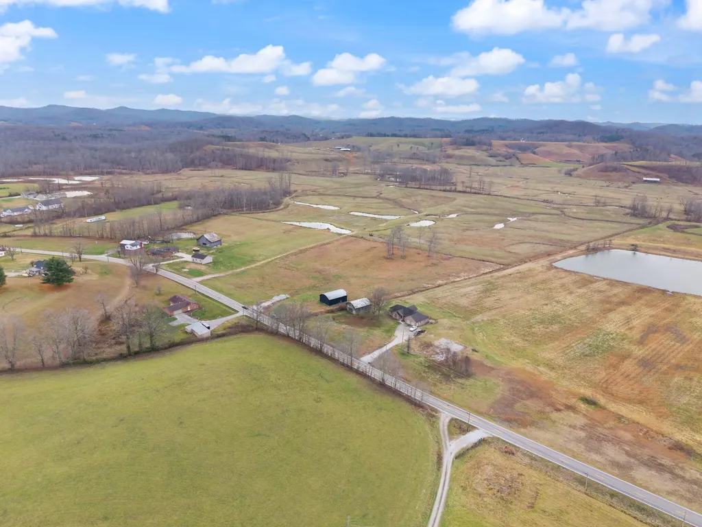 9999 E Laurel Road London KY 40741