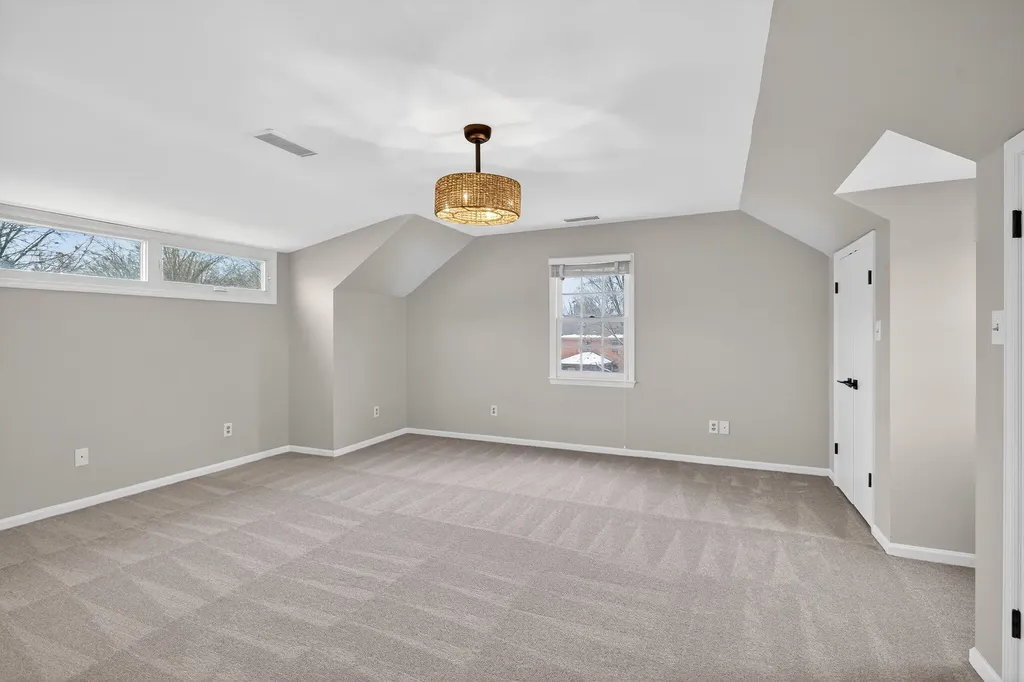 1105 Taborlake Drive Lexington KY 40502
