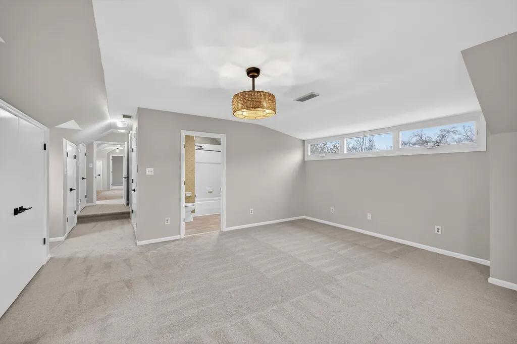 1105 Taborlake Drive Lexington KY 40502