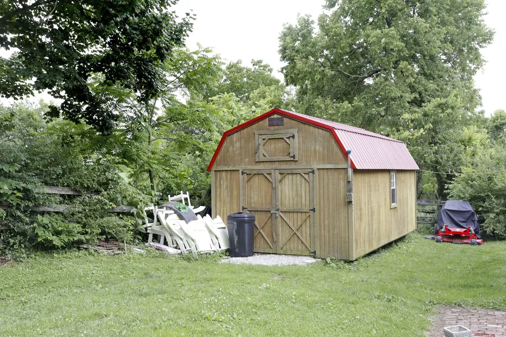 2600 Paynes Mill Road Versailles KY 40383