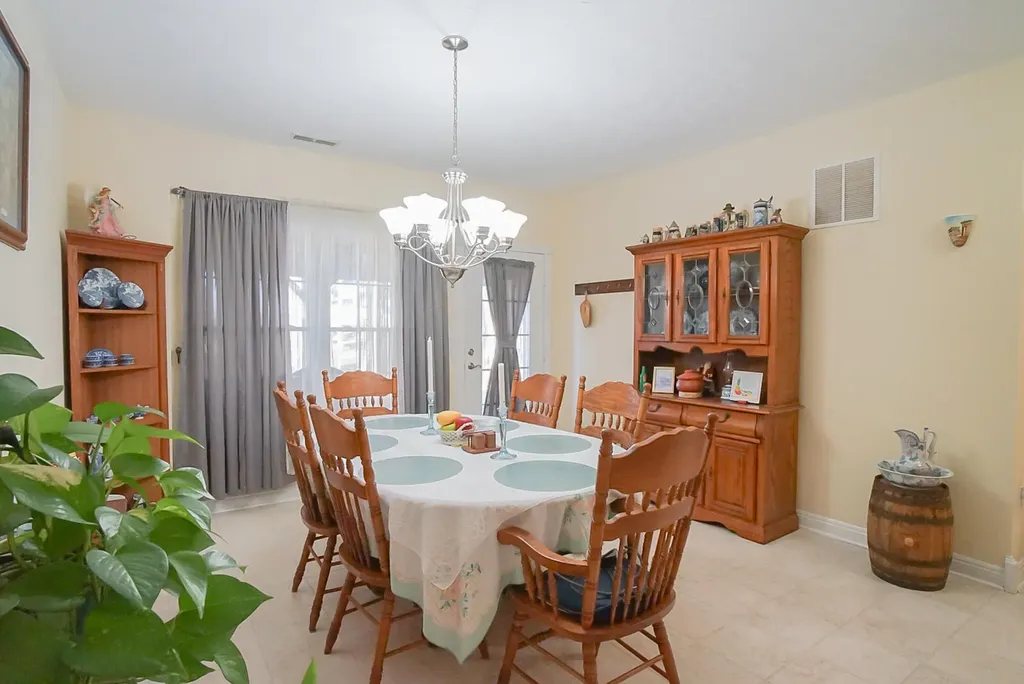 3268 Highway 635 Science Hill KY 42553