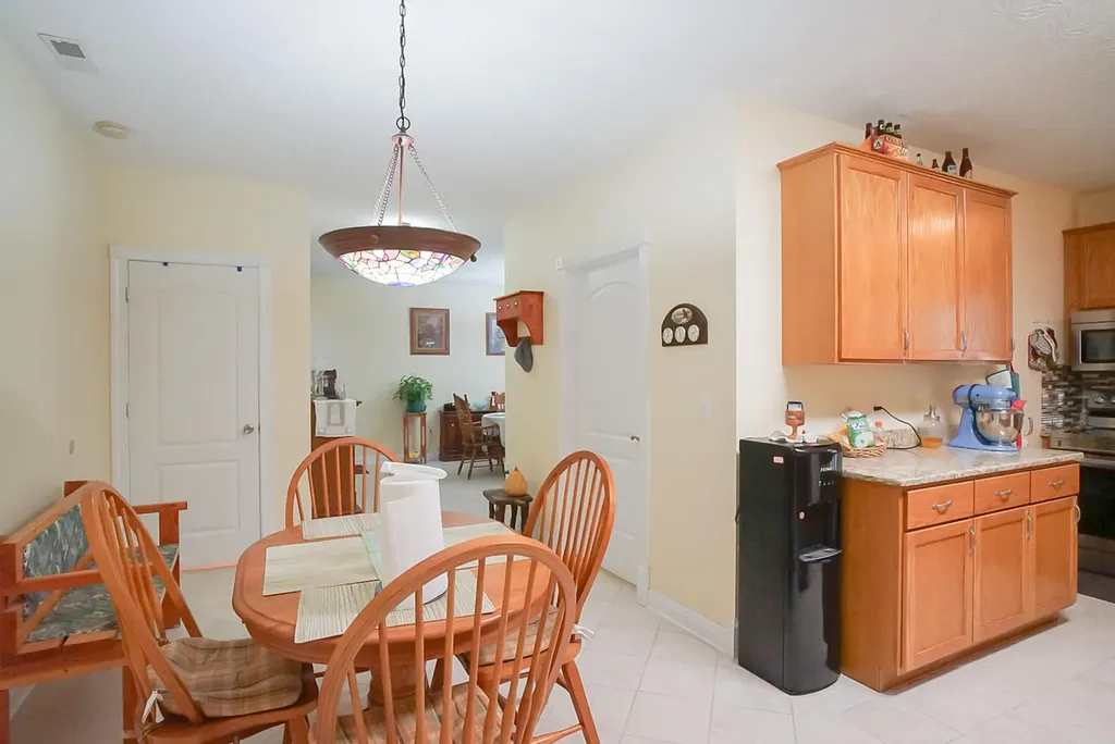 3268 Highway 635 Science Hill KY 42553