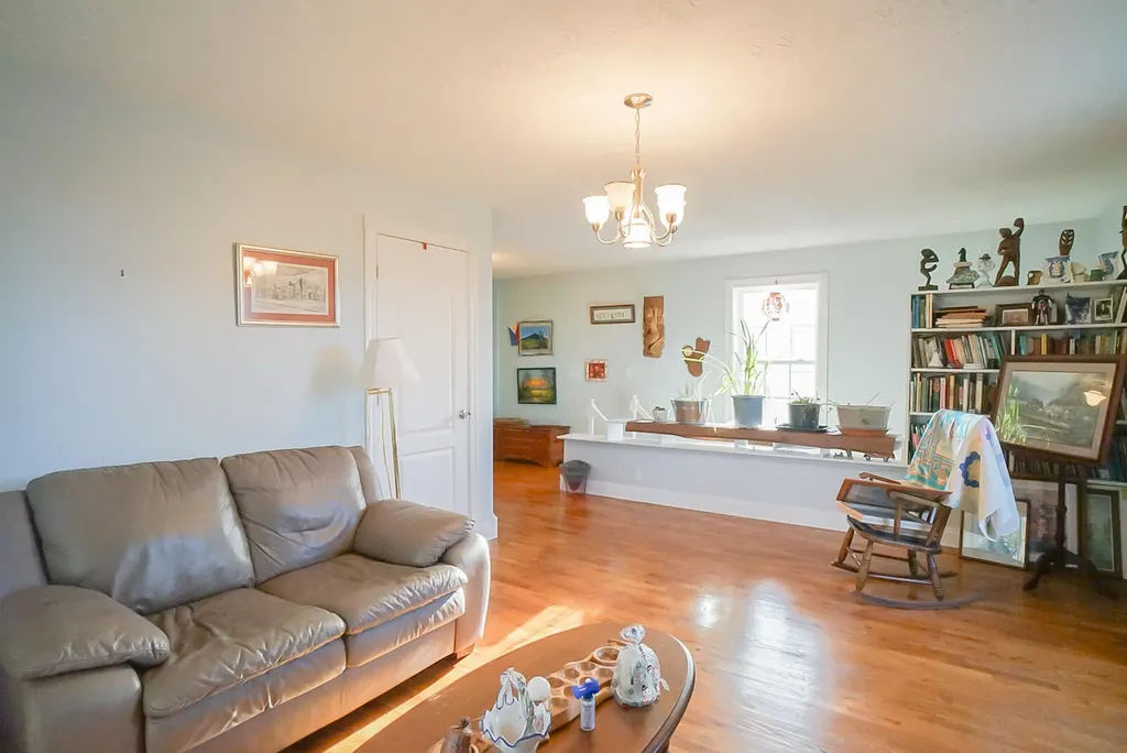 3268 Highway 635 Science Hill KY 42553