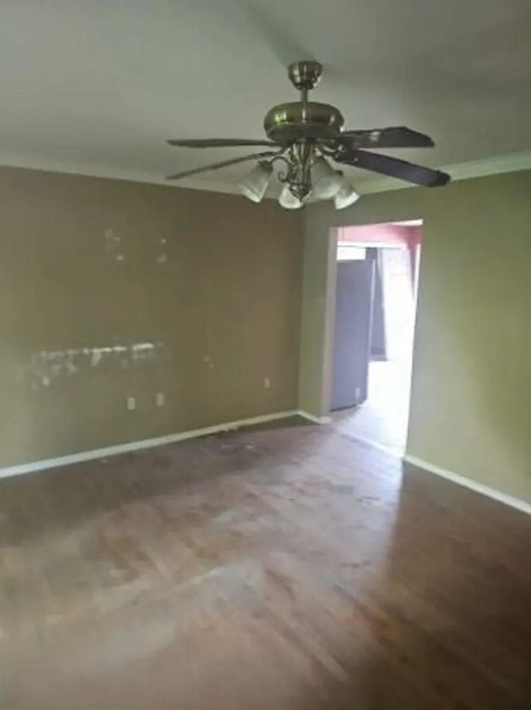 106 Sergent Street Evarts KY 40828