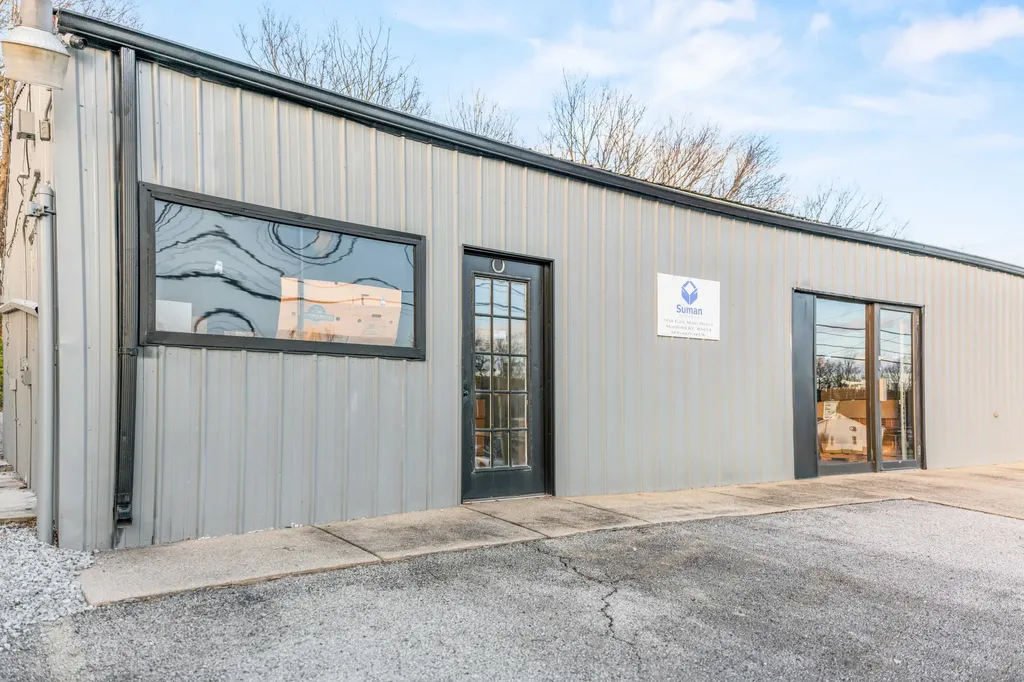 904 E Main Street Stanford KY 40484