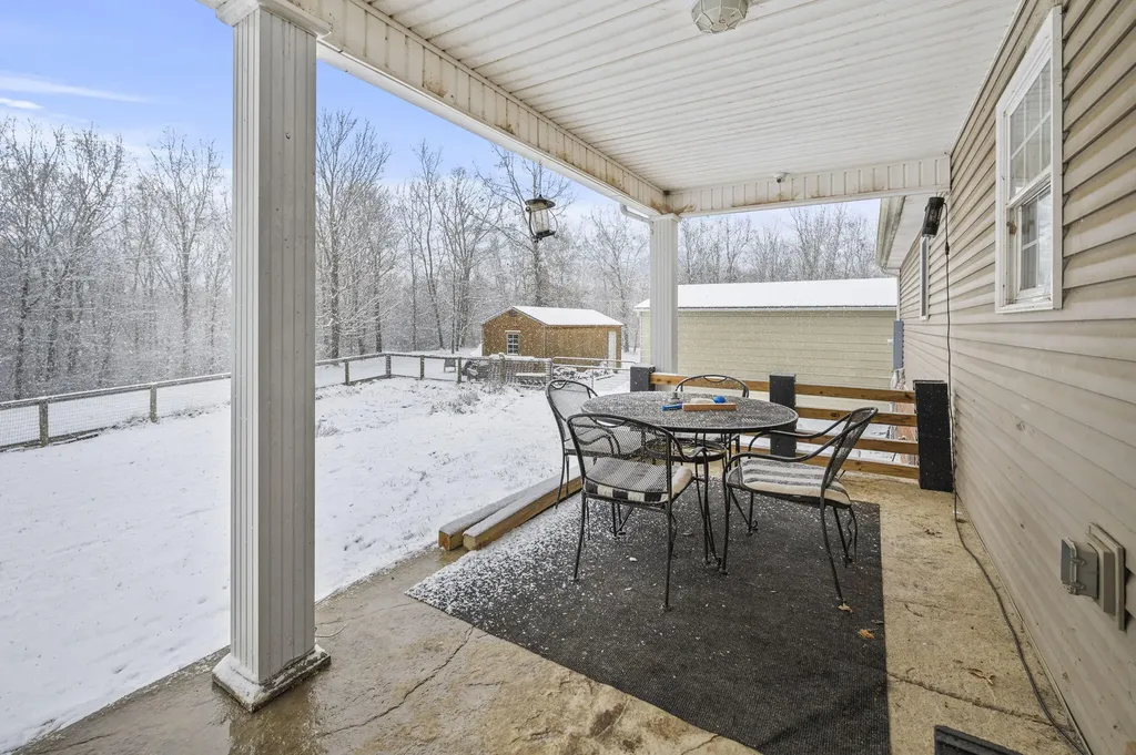 233 Cunningham Lane Winchester KY 40391