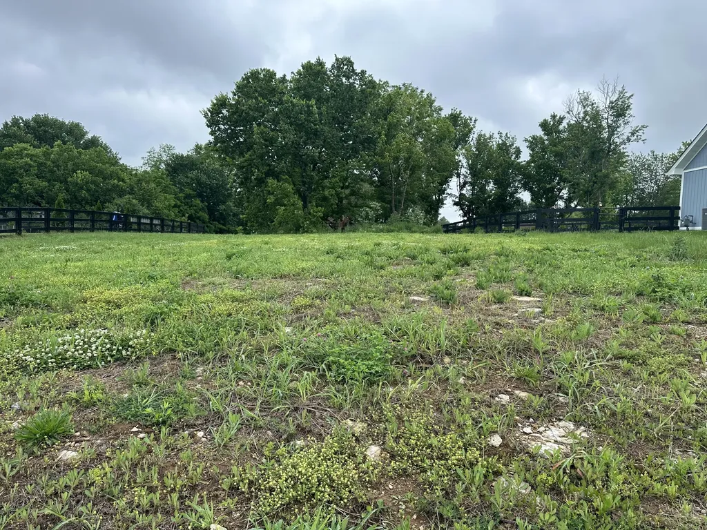 275 Northside Drive Midway KY 40347