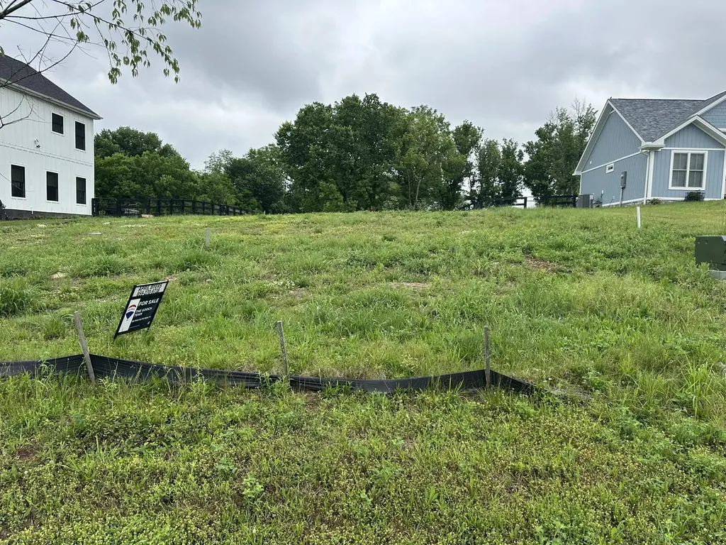 275 Northside Drive Midway KY 40347