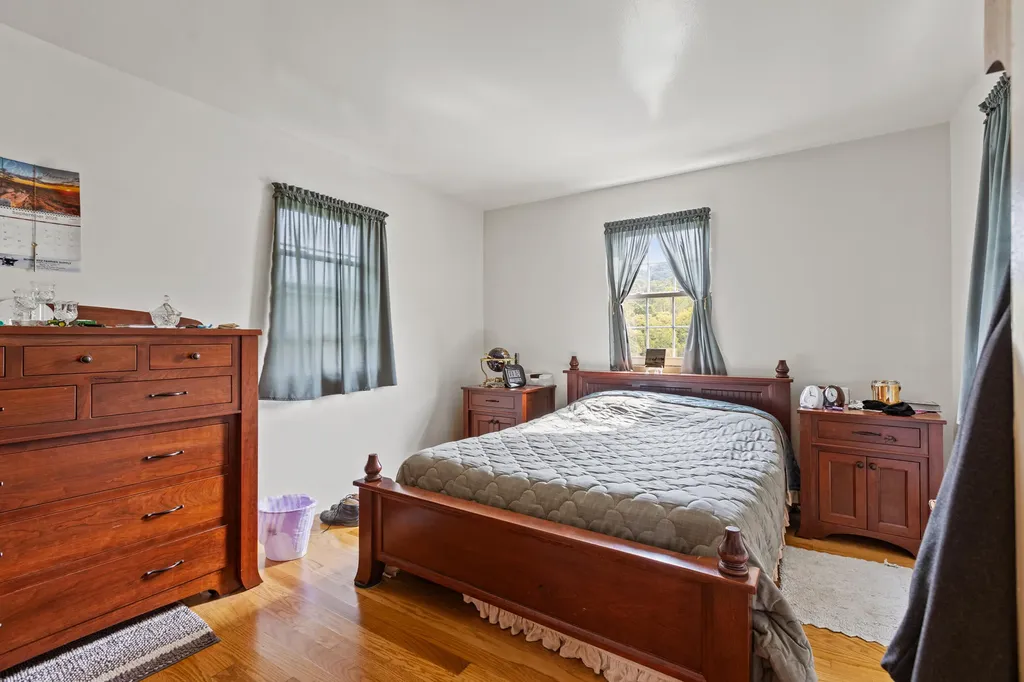 4445 Pine Grove Road Means KY 40346