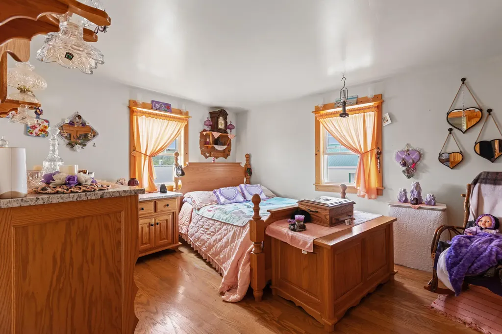 4445 Pine Grove Road Means KY 40346