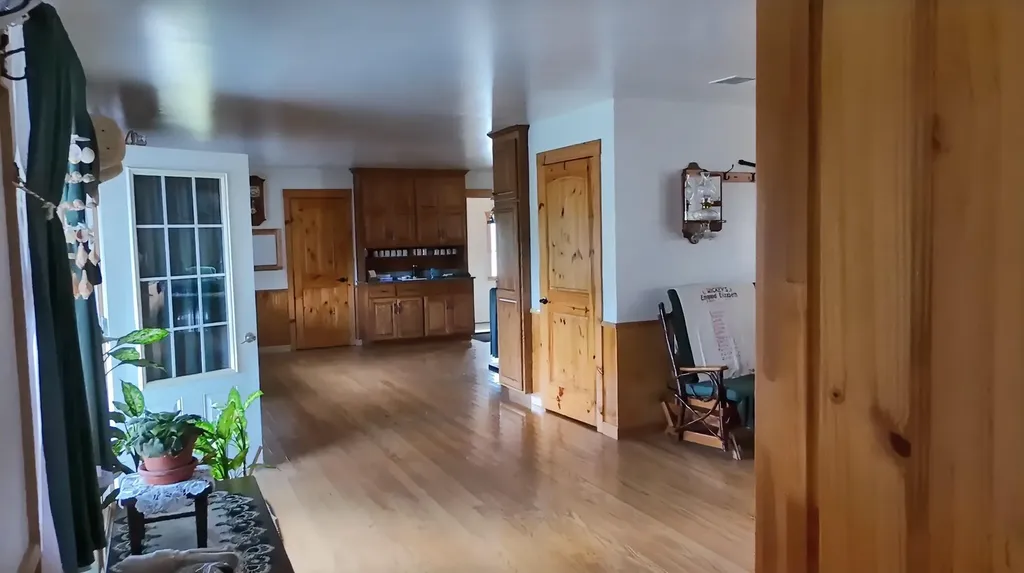 4445 Pine Grove Road Means KY 40346