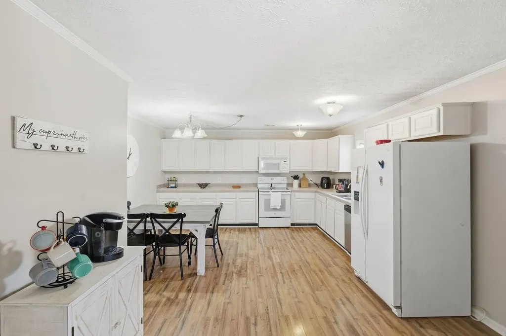 1027 Regency Road Danville KY 40422
