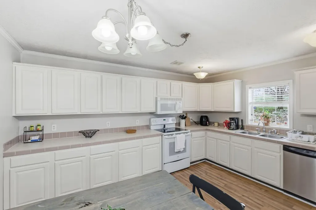 1027 Regency Road Danville KY 40422