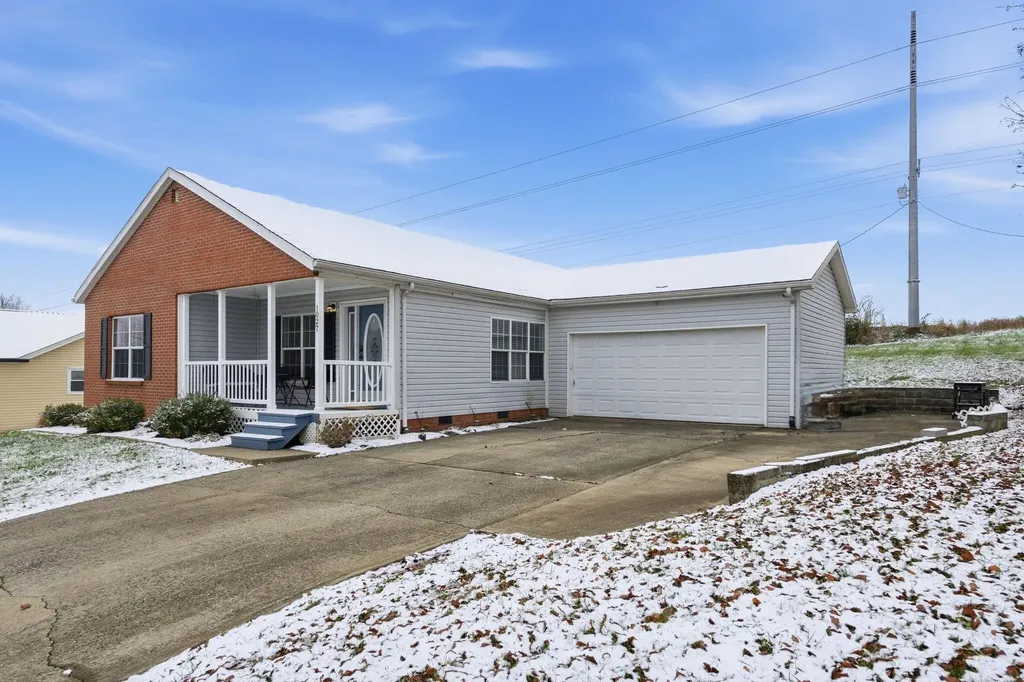 1027 Regency Road Danville KY 40422