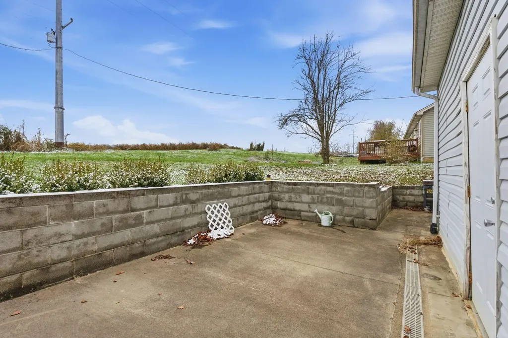 1027 Regency Road Danville KY 40422
