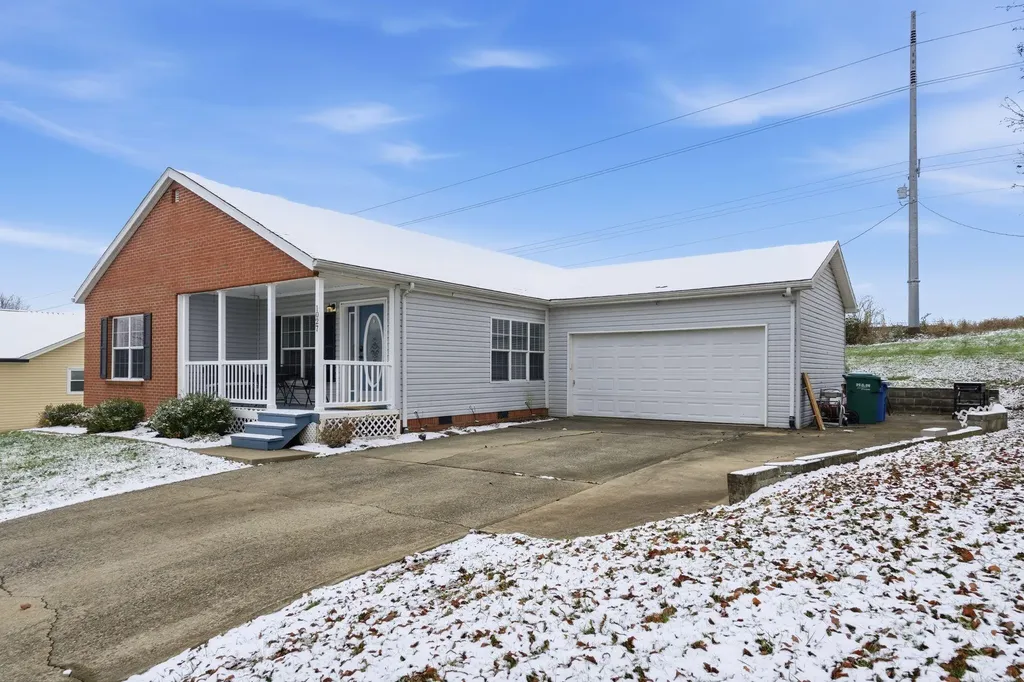 1027 Regency Road Danville KY 40422